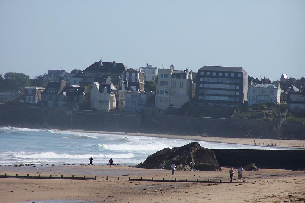 Hotel De La Mer Saint-Malo Exterior photo