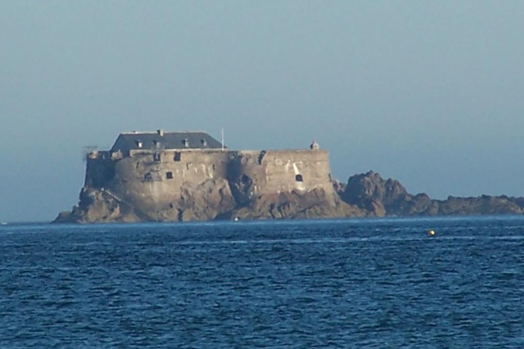 Hotel De La Mer Saint-Malo Exterior photo